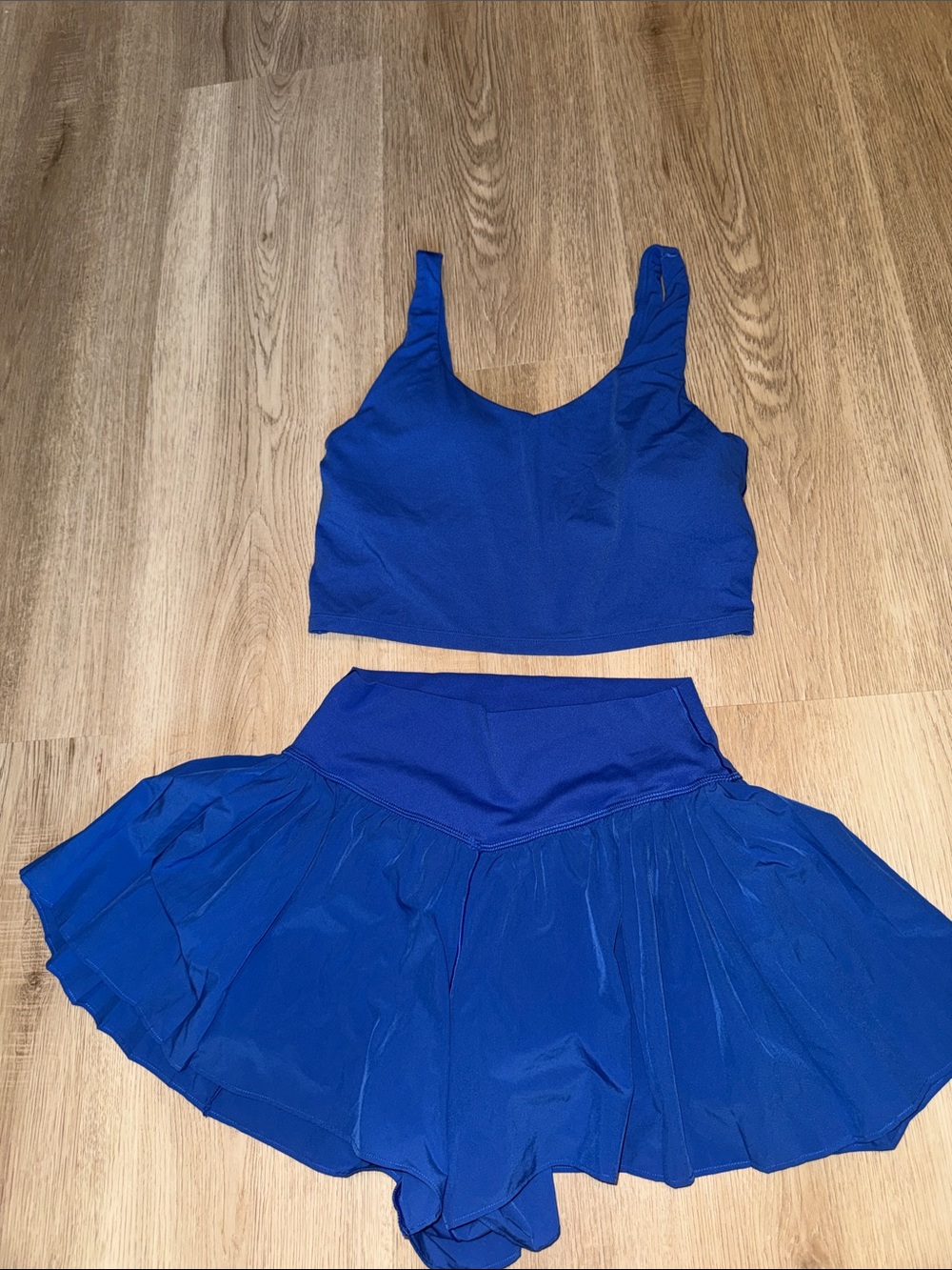 NWOT Aerie Long Line Sports Bra & Real Me Pleated Shorts